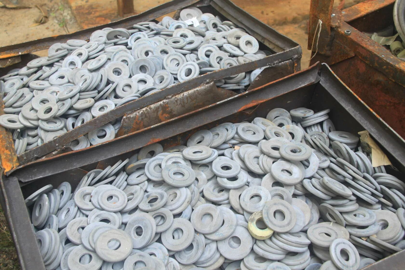 лом абразивных кругов. абразивные круги лом отработанных абразивных кругов. абразивные круги отработанные, лом. абразивные круги отработанные, лом отработанных. отработанный абразив.