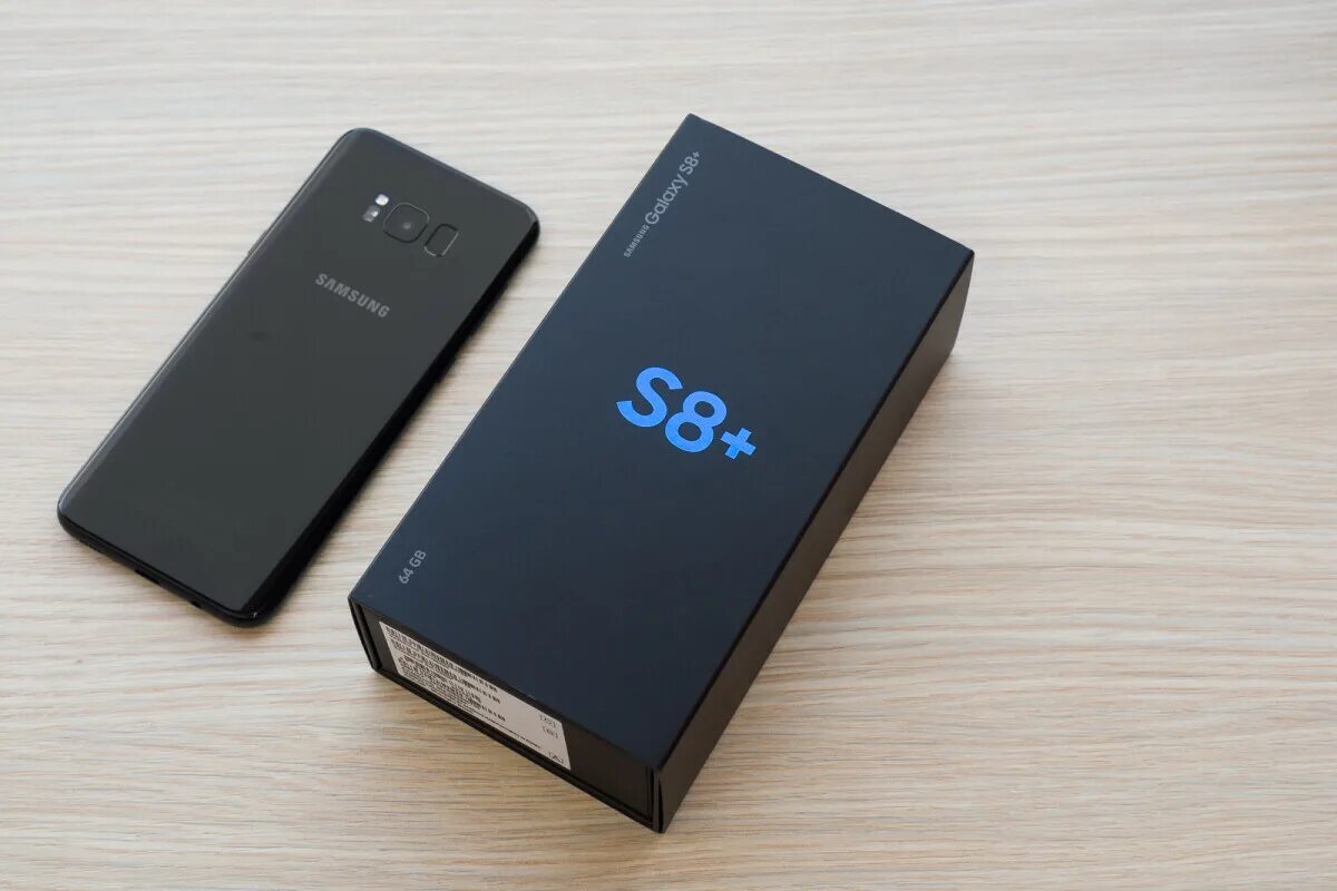 S 8 plus. Samsung s8+. Samsung Galaxy s8+. Самсунг s8 Plus. Коробка самсунг с8 плюс.