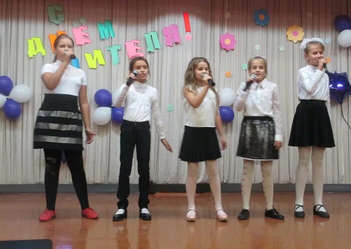 Мероприятия в средней школе. План воспитательной работы. Месячник безопасности в школе план мероприятий. План проведения недели здоровья в детском саду. А ну ка девочки.