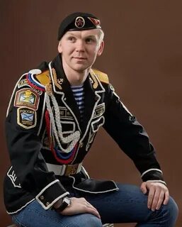 Дембель впрягся за борзого