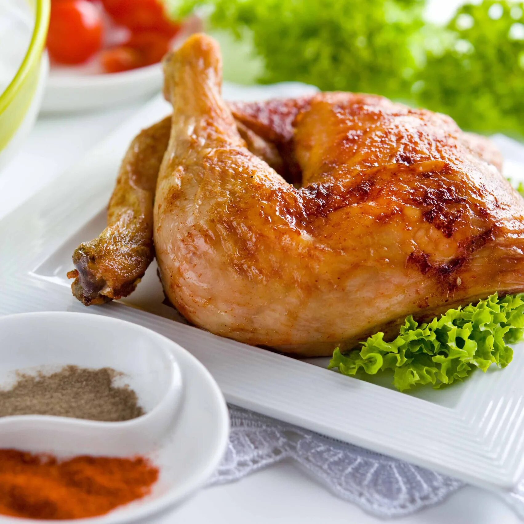 Блюда из курицы. Куриные бёдрышки в сметанном соусе. Окорок куриный запеченный. Фаршированные куриные ножки. Куриные ножки запеченные в духовке.