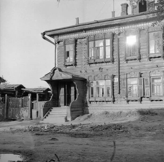дзержинского 21 памятник деревянного зодчества томск. дзержинского 21 памятник деревянного зодчества томск. томск дзержинского. дзержинское томск. дзержинского 40 томск.
