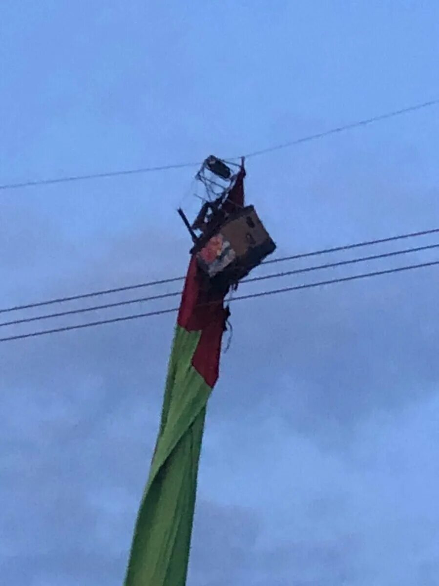 Воздушный шар на провода грузия. Памуккале полет на воздушном шаре. Воздушный шар тбилиси парк рике. Воздушный шар фото. Шары в грузии.