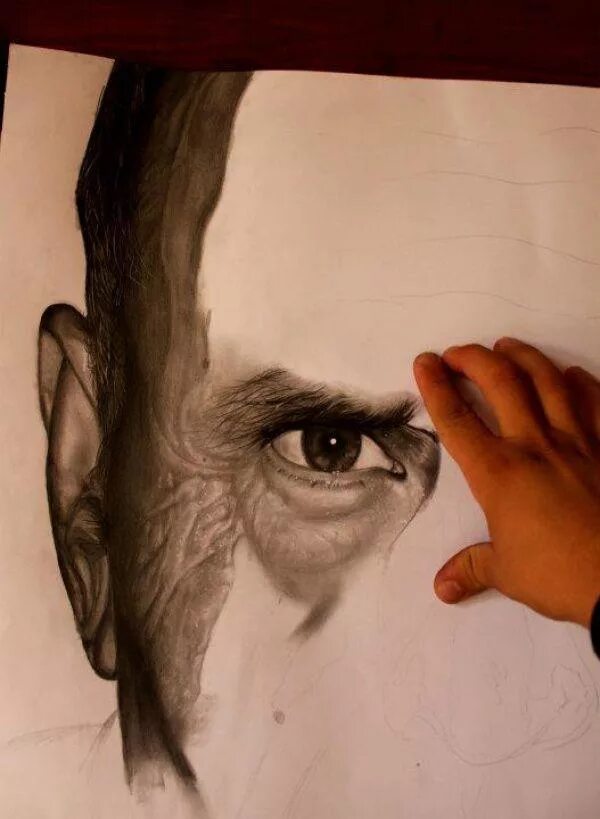 рисование портрета. художник бен хайне. пленэрные зарисовки людей. художник человек карандаши. человек с этюдником.