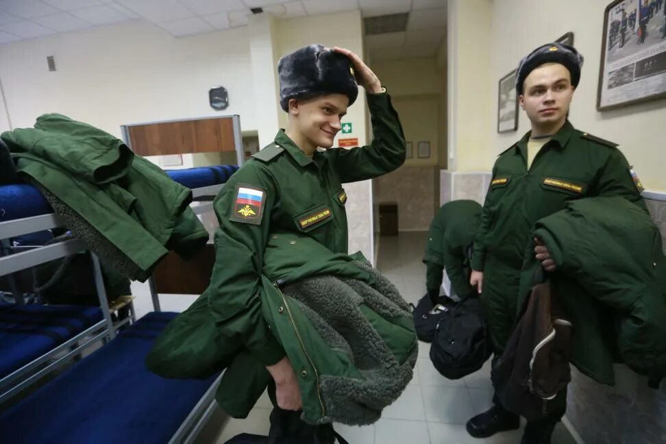 Российский солдат. Мужчина военный. Армия рф срочники. Призывной до 30. Призывной до 30.