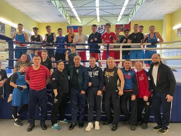 Бокс групповая тренировка. Бокс в бутово южном. Бокс южное бутово. Бокс для детей в бутово. Бокс южное бутово.