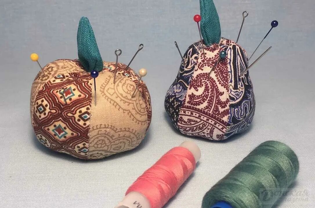 Реклама игольницы. Необычные игольницы. игольница декоративная. красивые игольницы. ткань для игольницы.