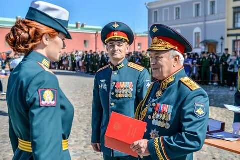 Где офицеров