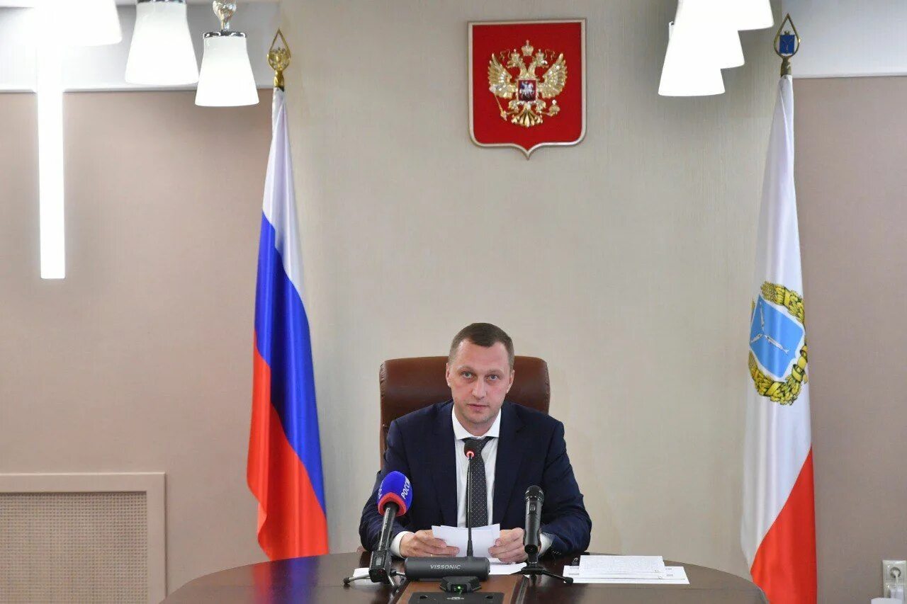 Губернатор саратова фото Роман Бусаргин съездил в два района Саратовской области и рассказал о местных пр