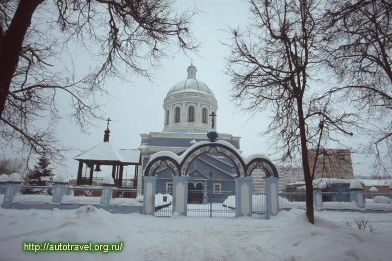 Интересные озеры. Храм Пресвятой Троицы Озеры. Троицкая Церковь Озеры. Церковь Святой Троицы (озёры). Город озёры Московская область.