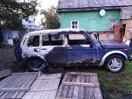 Нива горит