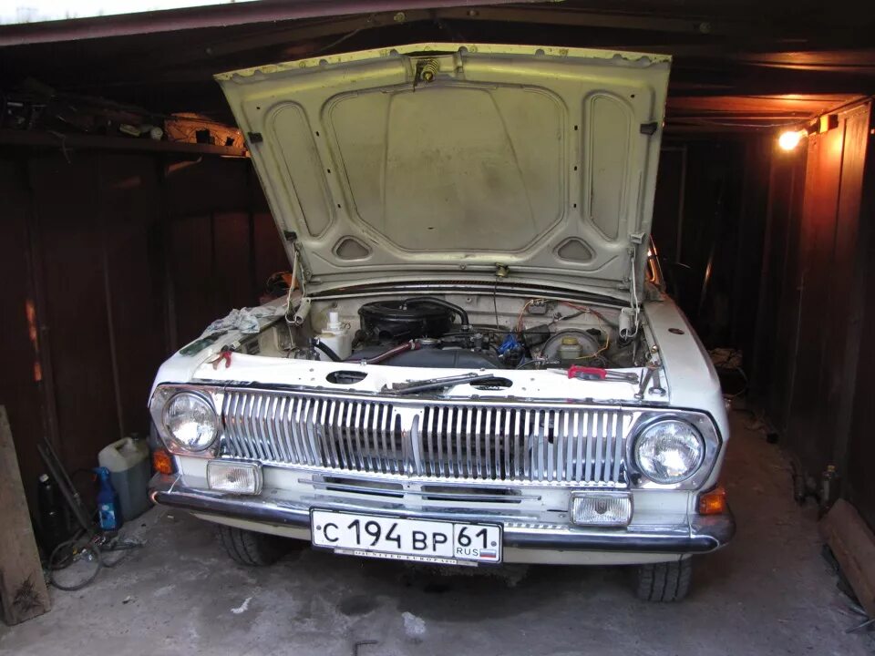 Запчасти волга новосибирск. Объявления авторазбор сорочинск продажа машин. Детали на газ 24 волга. Запчасти волга новосибирск. Упор капота волга газ 24.