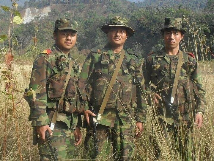 Цар бутан прогноз. Bhutan армия. Королевская бутанская армия. Королевская армия бутана. Войска бутана.