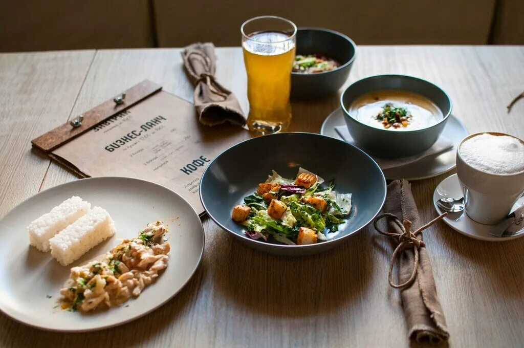 Ириш паб бизнес ланч. Ланч паб. Обедов владивосток. Бизнес ланч меню. Поб 102 ресторан меню ресторана.