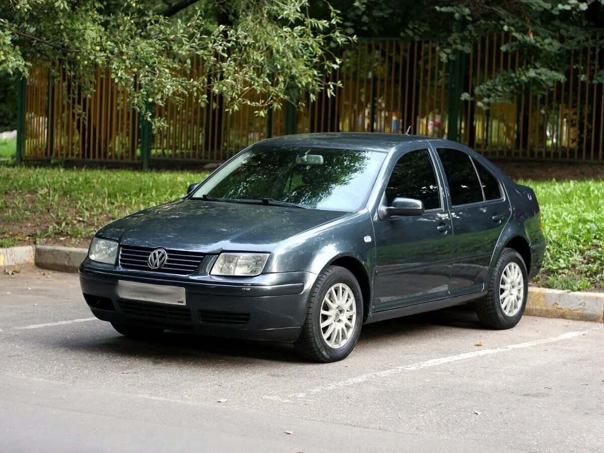 Volkswagen bora 1.6. Фольксваген Бора 2002 1.6. Фольксваген Бора 1.6 2005. Volkswagen Bora 2002 год. Фольксваген Бора 2005.