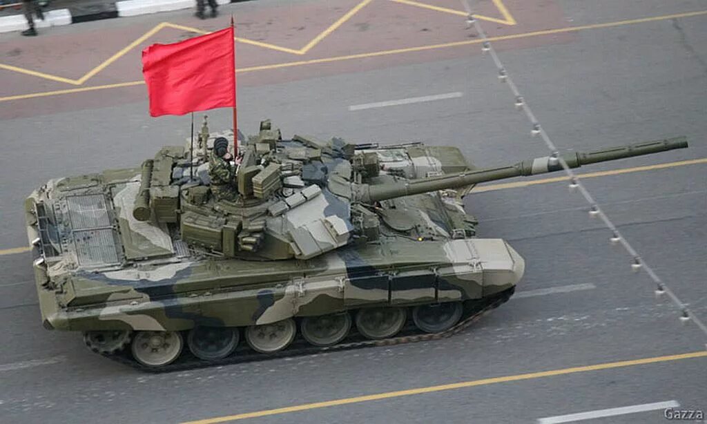 Хода т. Т72 т 80 т90 т 14. Т 90 уд. Танк т 90 сзади. Т72 и т90.