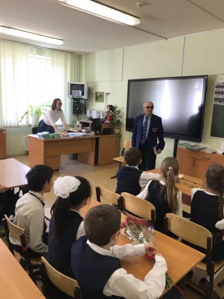 Средняя калитниковская школа. Школа 480 им в. В талалихина. Талалихина москва. Школа 480 им в.