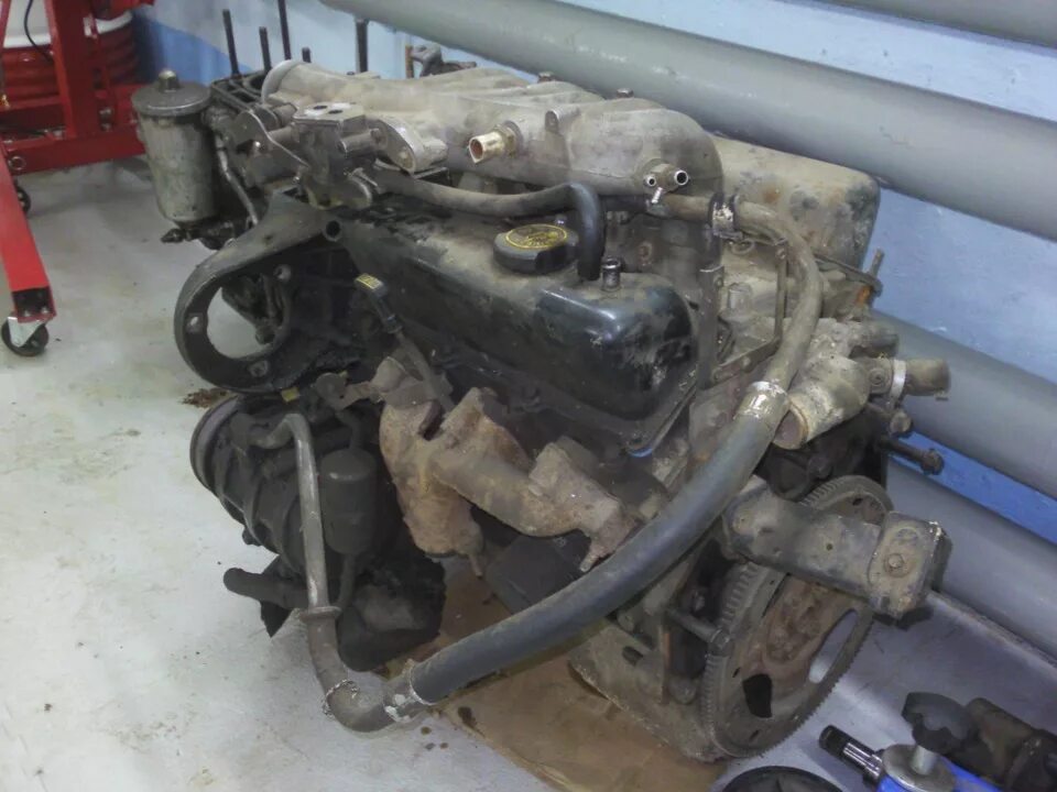 Двигатели вулкан. Форд двигатель 3. Aston martin vulcan двигатель. Двигатель форд вулкан 3. Двигатели вулкан.