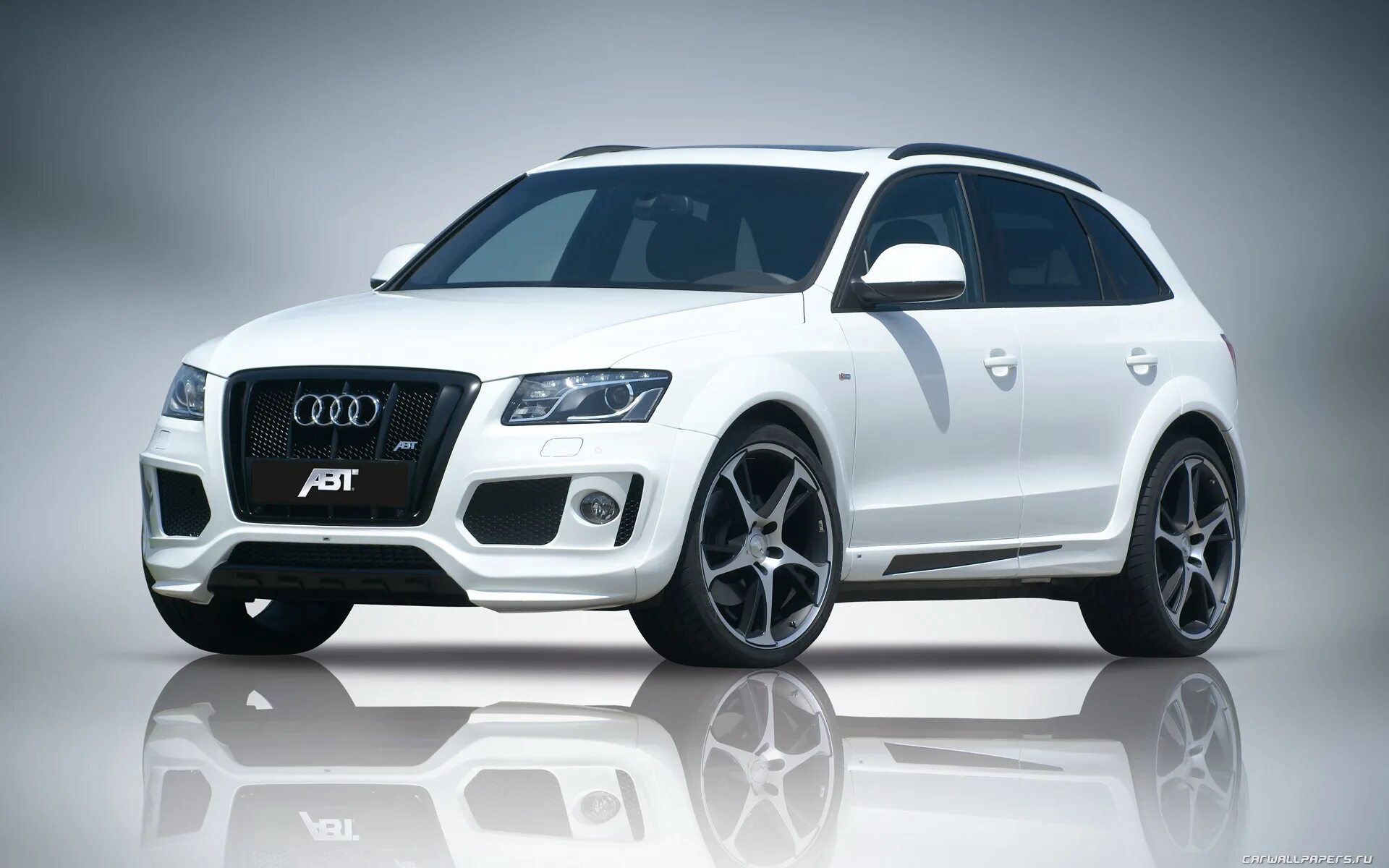 Audi q5 e. Audi q5 2009. Ауди q5 ABT. Audi q5 8r ABT. Audi q5 ABT обвес.