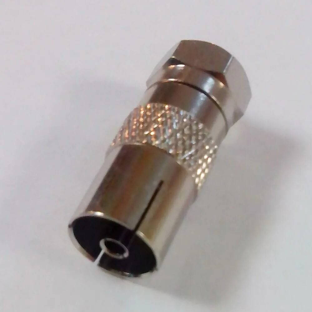 Разъем f под rg6u gold proconnect. Штекер телевизионный р912f female-tvmale. Антенный переходник папа папа. Угловой переходник для антенны телевизора самсунг. Коннектор мама мама для антенного кабеля.