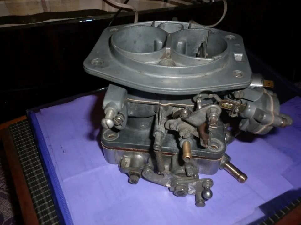 Какой карбюратор стоит на 2107. Карбюратор weber 2101. карбюратор вебер ваз 2101. карбюратор ваз 2103 вебер. вебер карбюратор 2107.