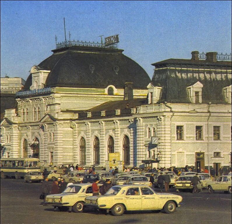 Павелецкий вокзал 1960. Саратовский вокзал в москве. Площадь павелецкого вокзала. Павелецкий вокзал старое. Павелецкий вокзал 1900.