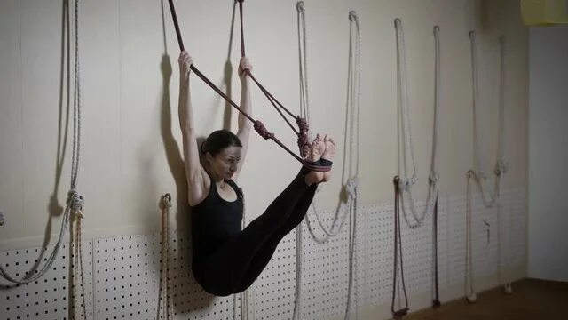 Целиком в подвешенном