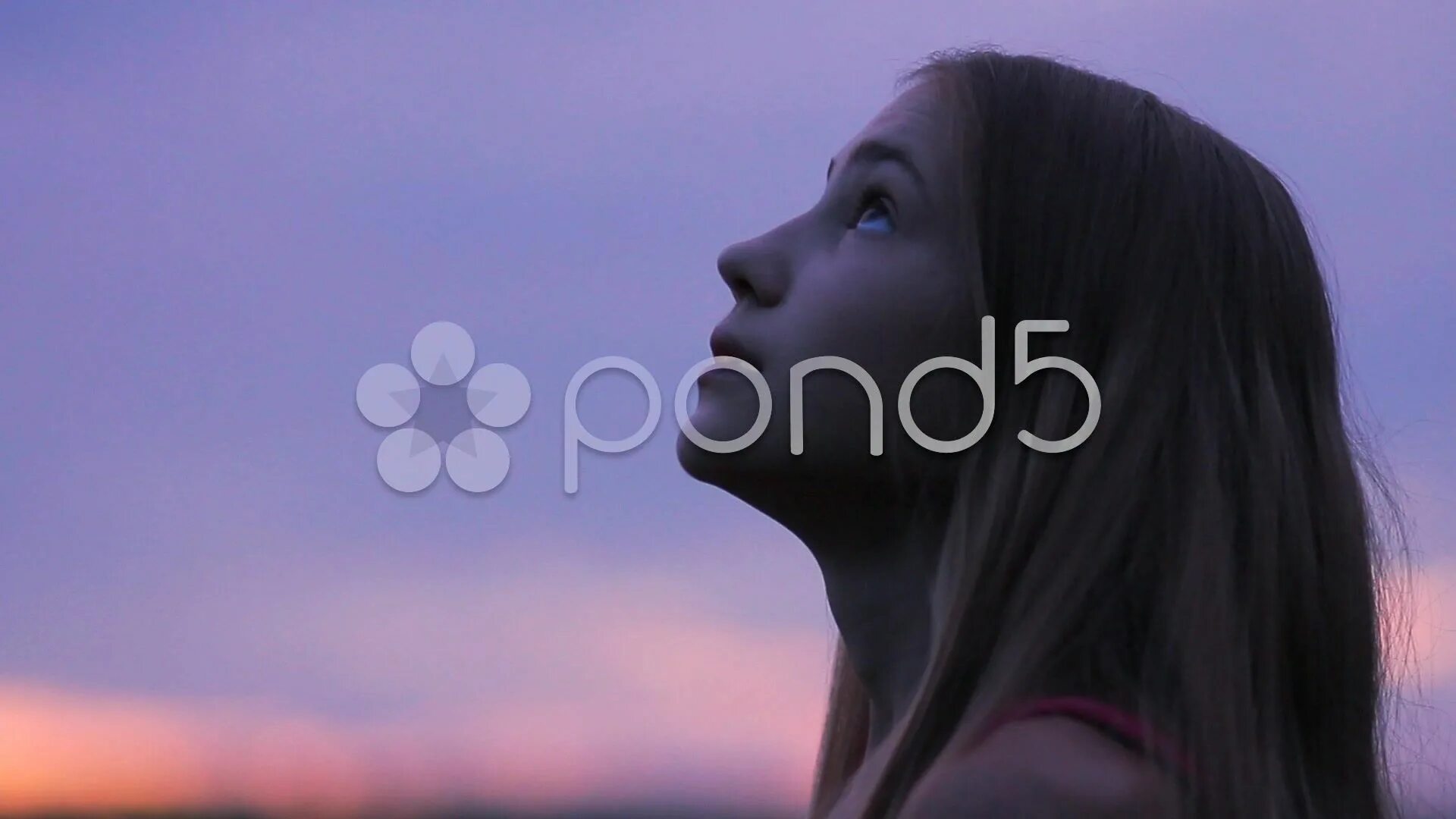 Dreams look up. Looking with. girl looking up for me. a girl looking to the cloud profile image. yanni &quot;inspirato&quot;.