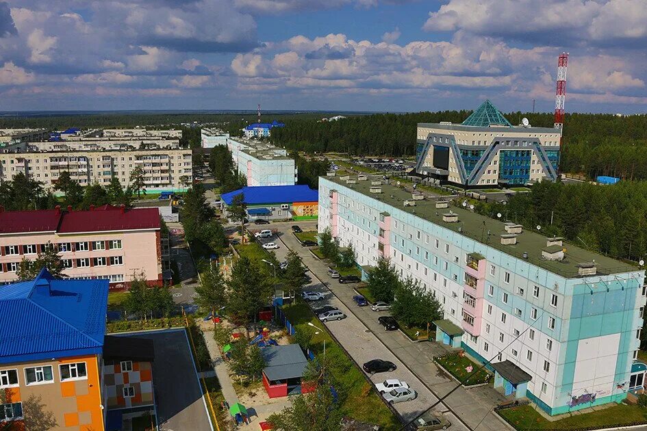 Ямало ненецкий округ г ноябрьск. Ямало ненецкий округ город ноябрьск. Церковь ноябрьск. Ноябрьск тюменская область. Ноябрьск википедия.