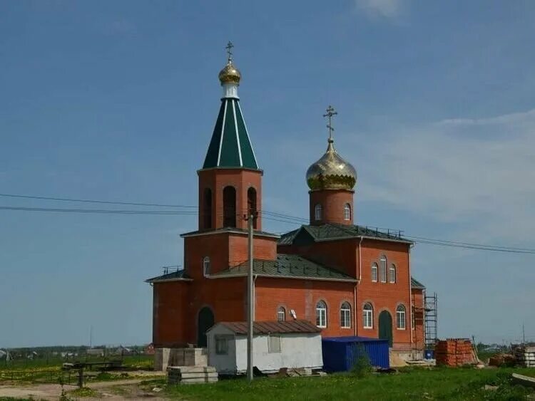 Храм новомучеников и исповедников российских ясногорск. Храм в ясногорске. Храм в ясногорске. Церковь ясногорск забайкальский край. Храм новомучеников и исповедников российских ясногорск.