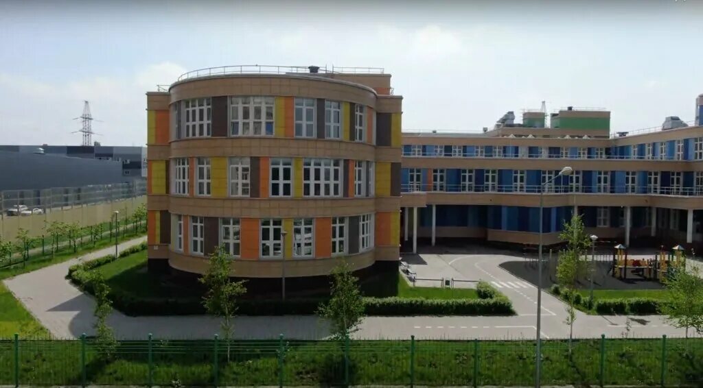 School 20. Школа 20 Балашиха. Балашиха Новоизмайлово 20 школа. Школа 20 Балашиха новое Измайлово. Школа в Балашихе Горенский бульвар.