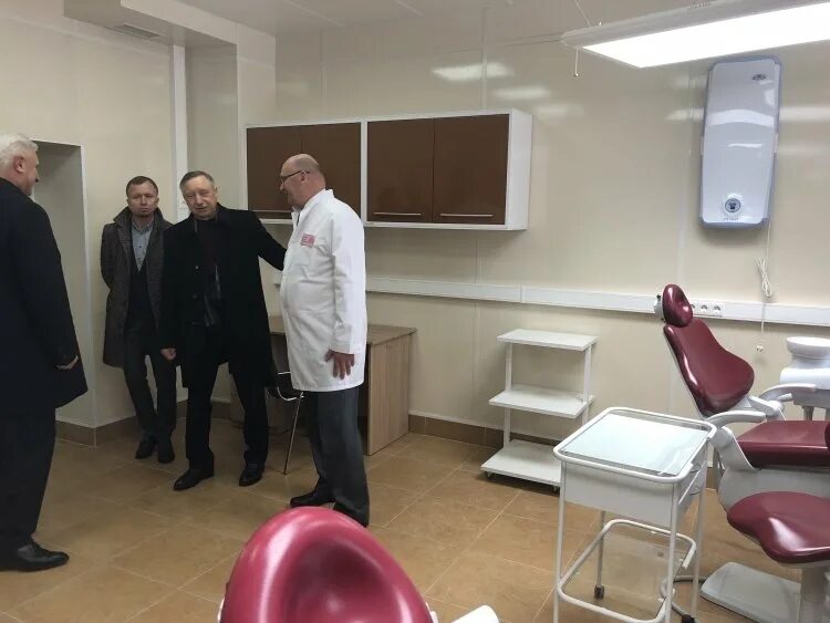Союзный 7 детская поликлиника. Очередь в медпункт. Новая поликлиника петербург. В стрельне открыли поликлинику. Поликлиника санкт-петербург.