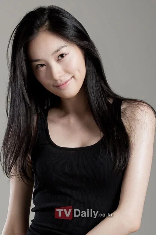 См хи. Jung hee jung. Kim hee jung jeong. Корейский актриса ли ён хи. Ко сон-хи.