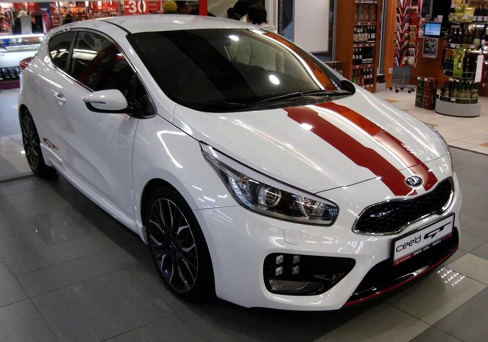 Сид джи. Kia Ceed gt 2014. Kia Pro Ceed gt 2014. Kia Ceed 2014 купе. Kia Ceed Coupe 2013.