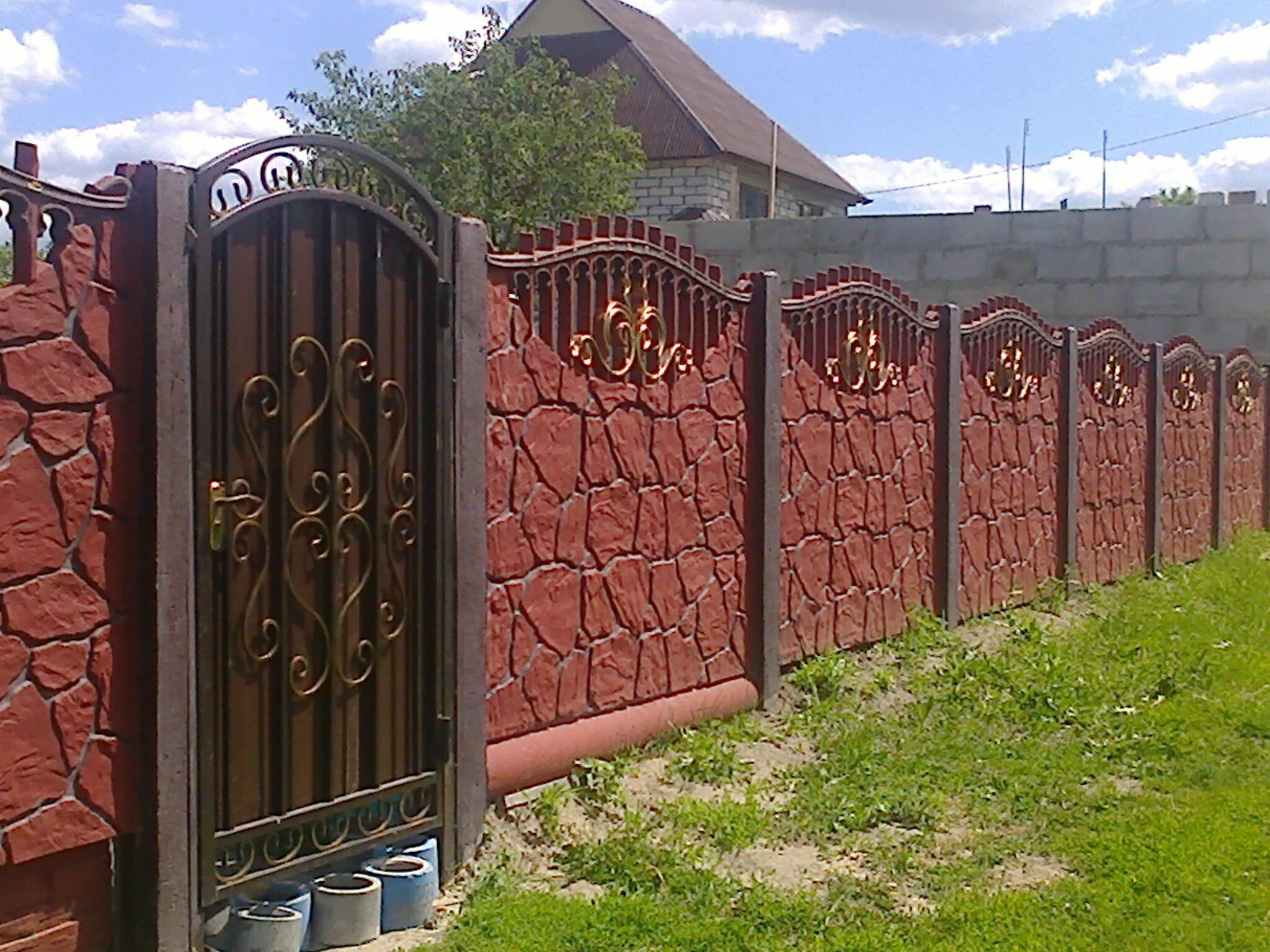 штакетник авангард. забор евроштакетник шахматка. железобетонный забор. заборы в брянске. заборы в брянске.