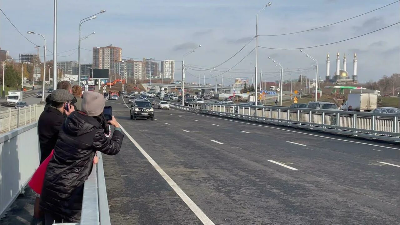 Запуск движения первых. Новый мост в Уфе. Новый мост через белую в Уфе. Мосту-вставке через реку белая в Уфе. Новый мост в Уфе через уфимку.