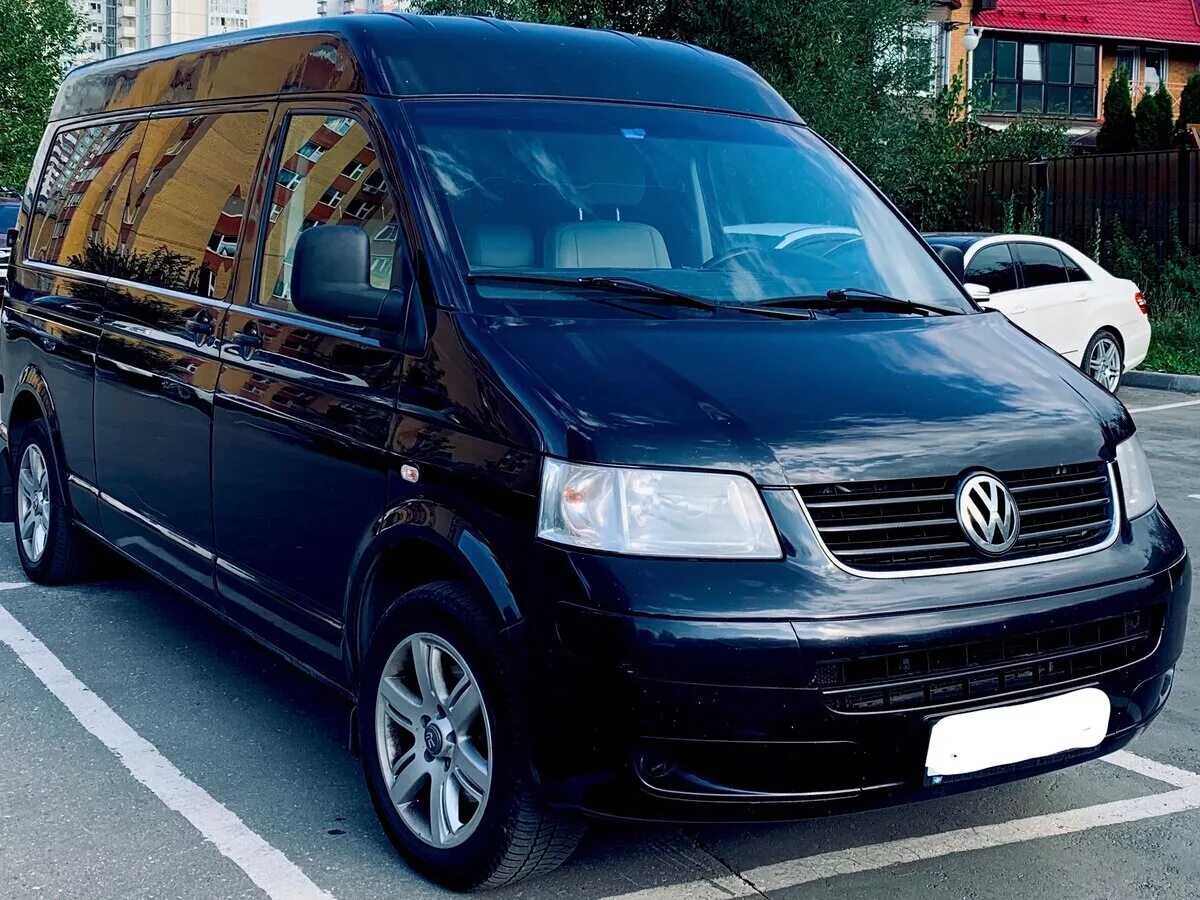 Фольксваген Транспортер т5 2008. Фольксваген минивэн Транспортер 2008. Volkswagen Transporter t5 пассажирский. Микроавтобус Фольксваген т5. Фольксваген транспортер т5 с пробегом