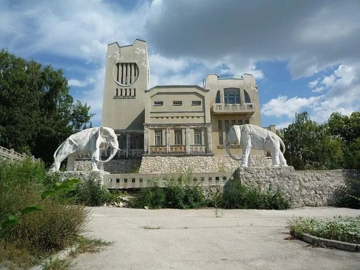 Дом со слонами внутри. Дом купца головкина в самаре. дача купца константина головкина. дом со слонами (дача константина головкина). дом со слонами самара.