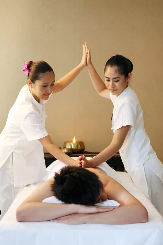 Massage 6. Тайский массаж. Тайский массаж для женщин. Таиланд массаж. Спа Чиангмай.