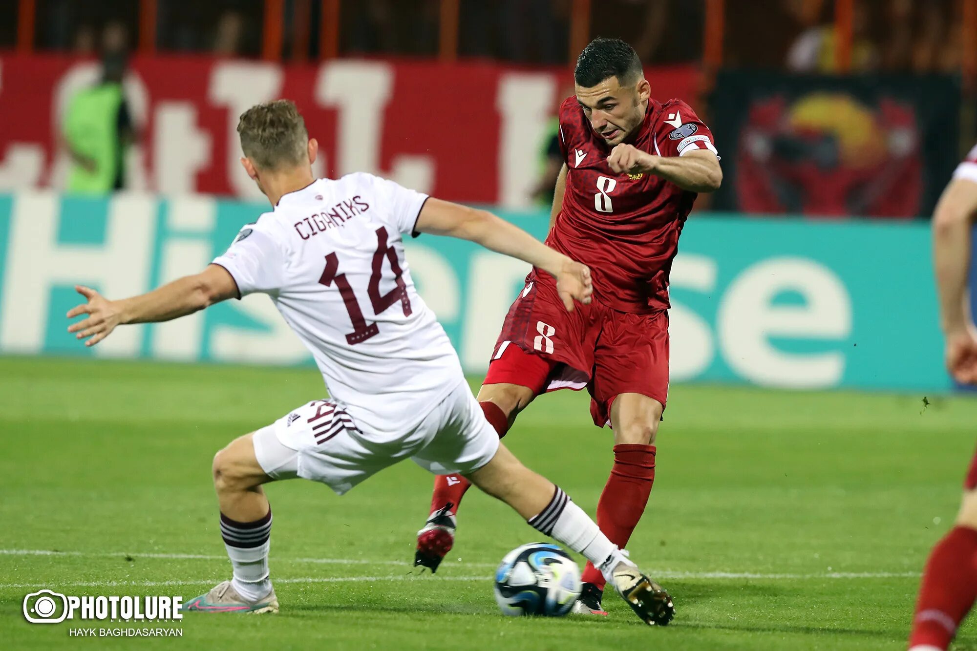 Евро 2024 прямой эфир на русском. Euro 2024 qualifiers. Португалия люксембург. Фифа 23 геймплей. Сборная сербии.