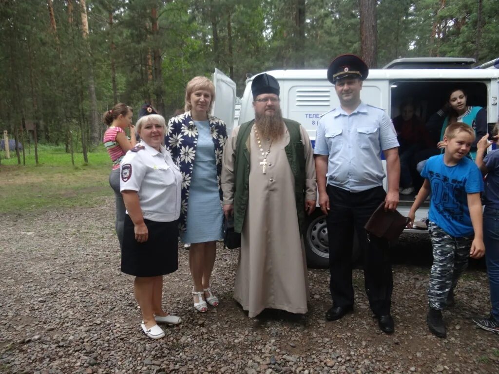 Погода в б мурте на дней. Храм святителя Луки большая Мурта. Большая Мурта школа 2. Большая Мурта школа 1. Большая Мурта Красноярский край.