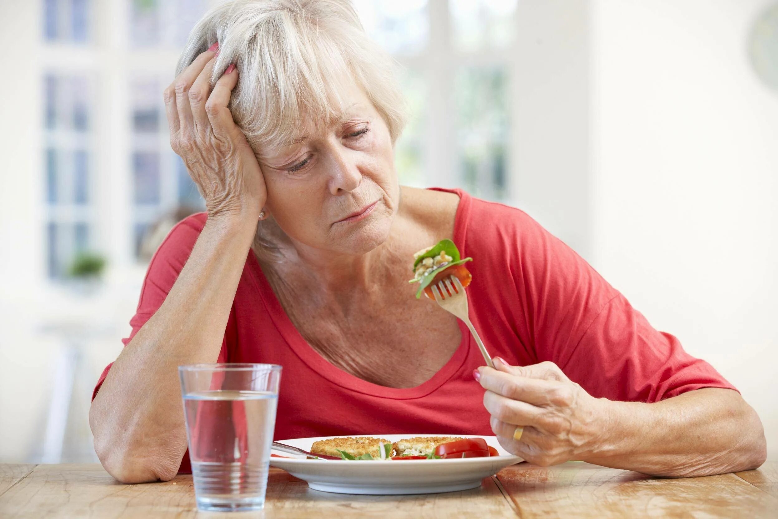 Деменция после 50 лет. Питание пожилых. Питание лиц пожилого возраста. Вкус в старческом возрасте. Потеря аппетита.