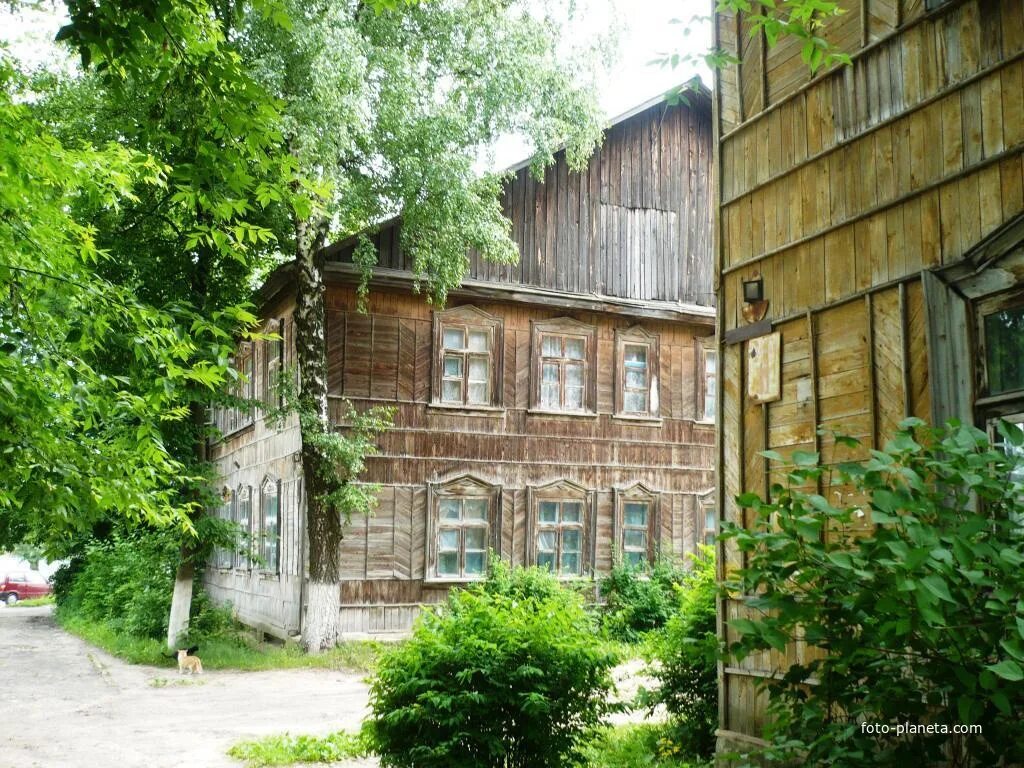 Шибенец брянская область. Памятник игнату фокину брянск. Дятьково ул. Фокино дятьково. Дятьково дом культуры.