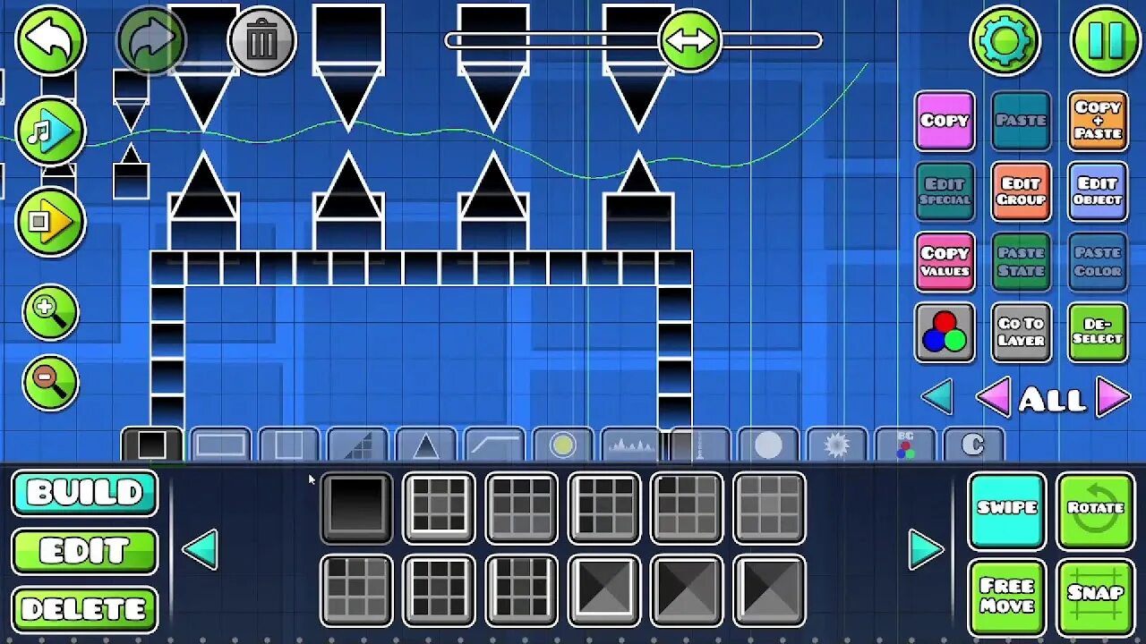 Играть 5 в линию