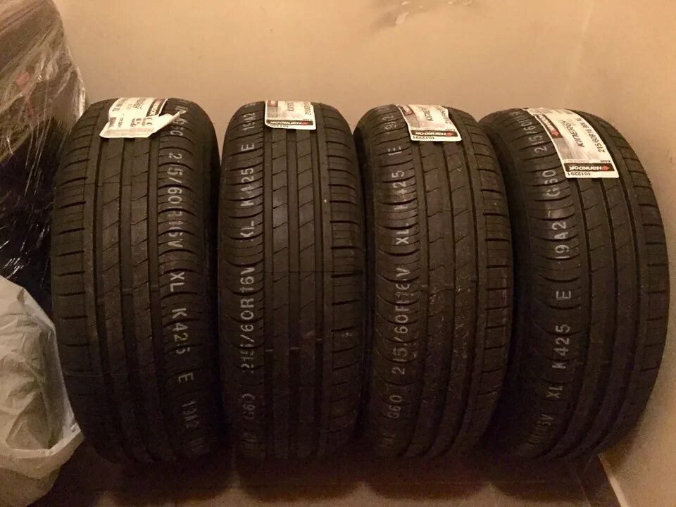 Ханкук эко отзывы. Hankook Kinergy Eco k425. Hankook Kinergy Eco k425 215/60. Hankook Kinergy Eco k425 л. Ханкук Кинерджи эко 2 Китай.