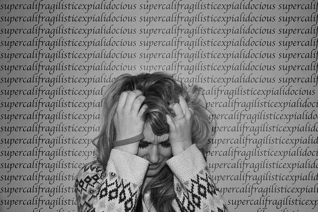 Как называется фобия боязнь длинных слов. Гиппопотомомонстросесквипедалиофобия. боязнь слов. боязнь длинных слов. фобия боязнь больших слов.