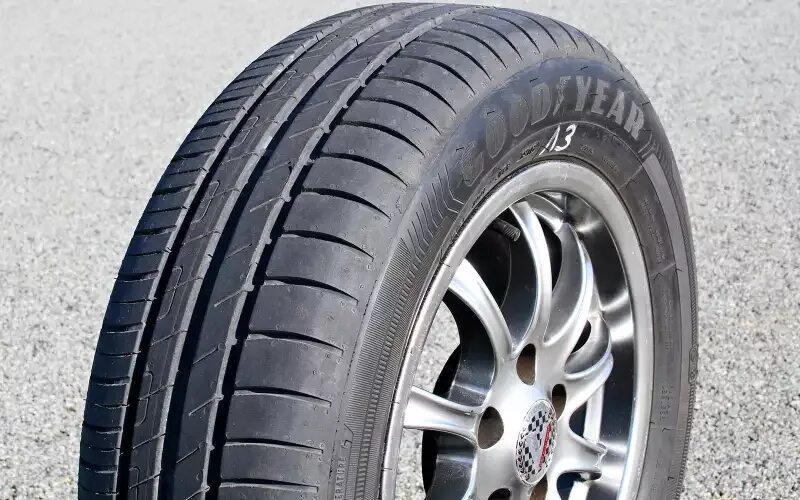 Goodyear EFFICIENTGRIP Performance. Goodyear EFFICIENTGRIP 2. Goodyear EFFICIENTGRIP Performance 2. Goodyear EFFICIENTGRIP Compact.