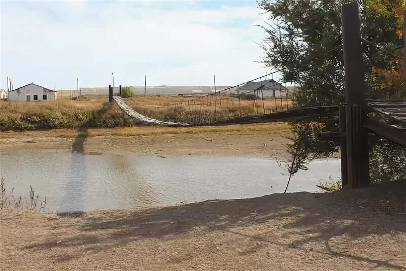 Погода жадовка саратовская область дергачевский район. Село Антоновка Саратовской области Дергачевский район. Красная речка Дергачевский район Саратовской области. Антоновка Саратовская область. Антоновка деревня Дергачевский район Саратовской области.