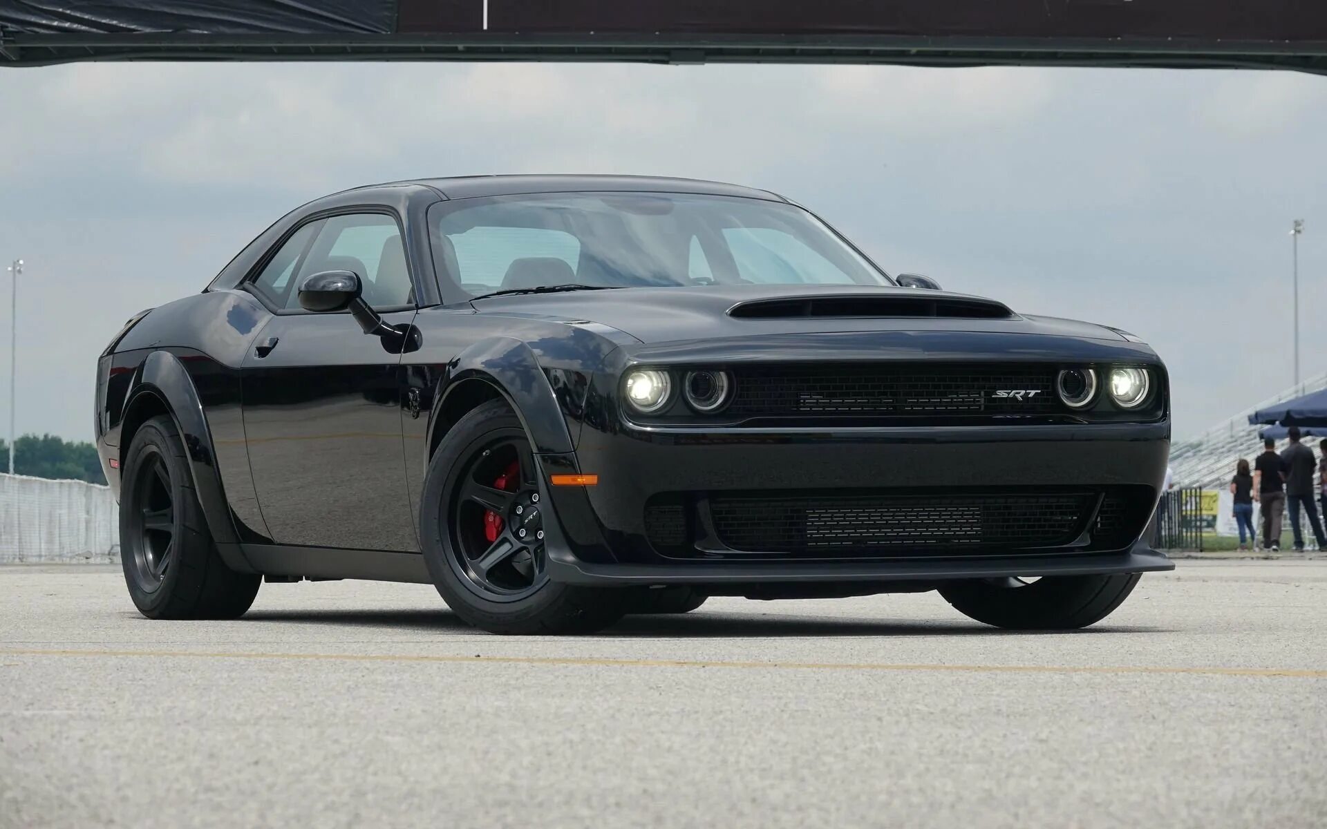 Додж челленджер 2018. Dodge Challenger 2018. Dodge Challenger srt Demon 2018. Dodge Challenger srt 170. Dodge Challenger srt 2018.