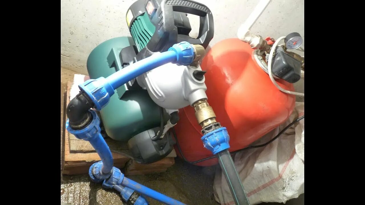 Hww 3300 25. Насосная станция Metabo HWW 3300/25 G. Насосная станция "Metabo" HWW 3300/25g 900вт, 24л. Насосная станция Metabo 25*. Насосная станция Метабо 3300 25g коробка.